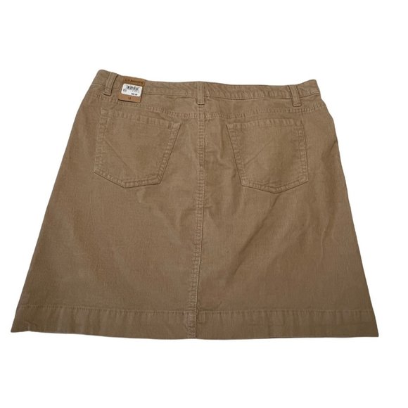 G.H.Bass & Co. Corduroy skirt size: 12 Color: Tan - Picture 2 of 8